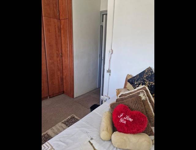 3 BEDROOM HOUSE FOR SALE IN WOODHURST